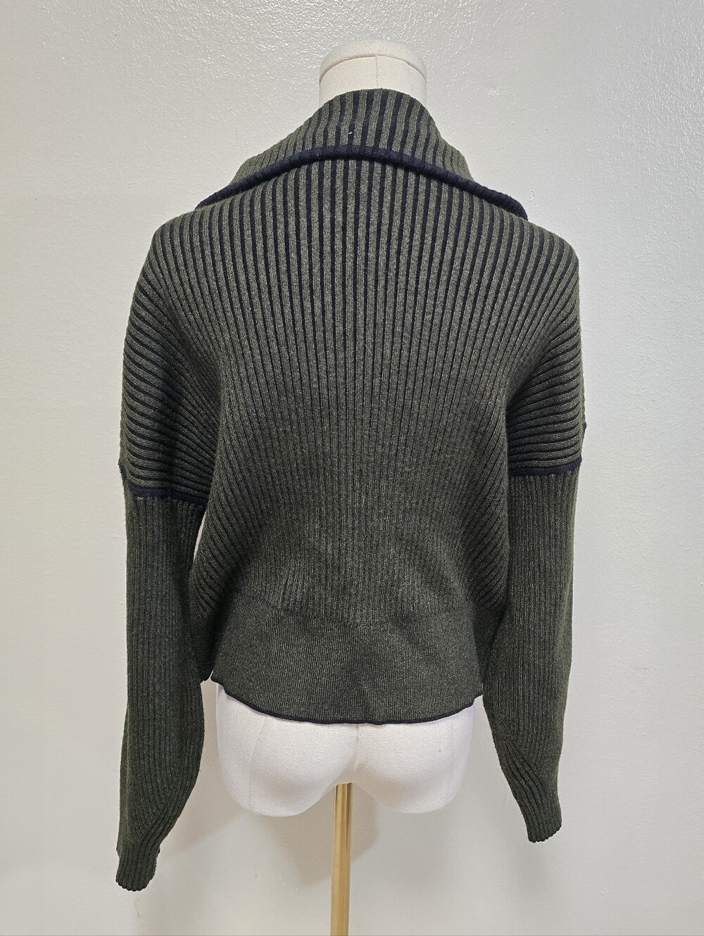 Varley Carmen Rib Knit Full Zip Sweater Green Size Medium - Picture 6 of 8